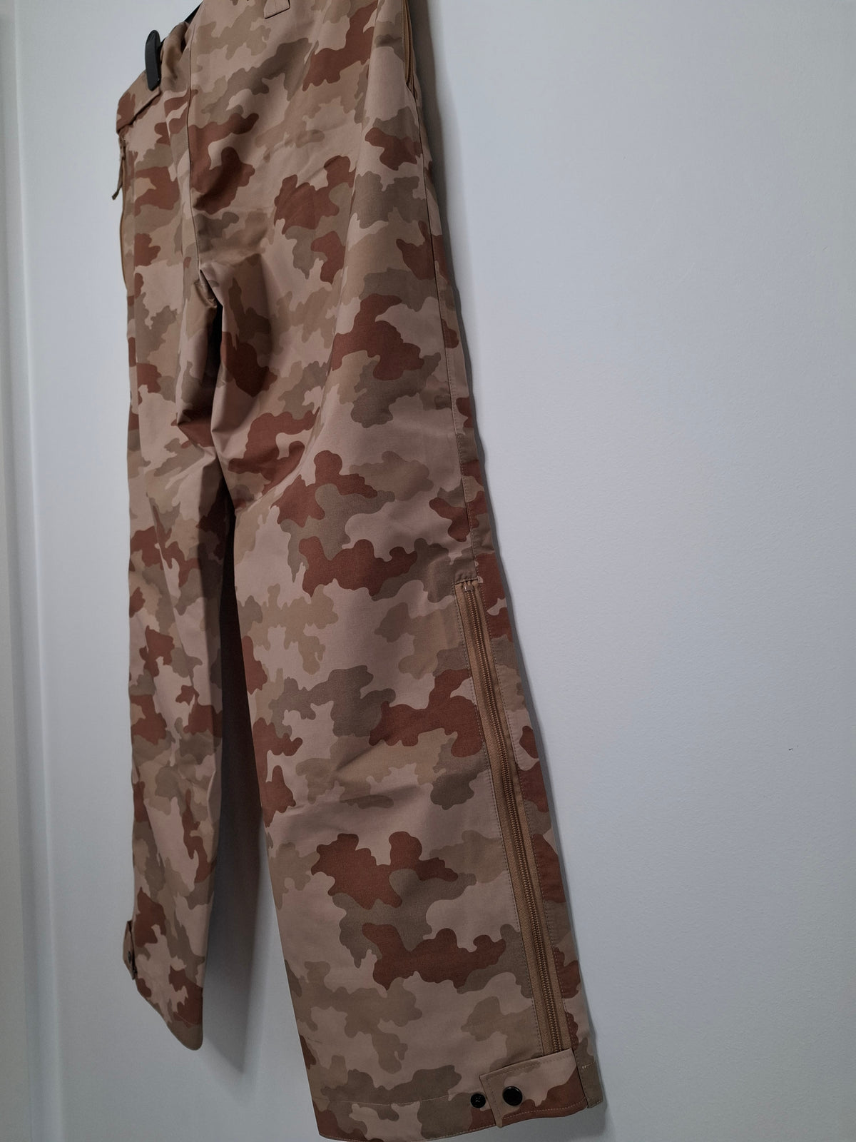 Slovenian Desert Gortex Suit
